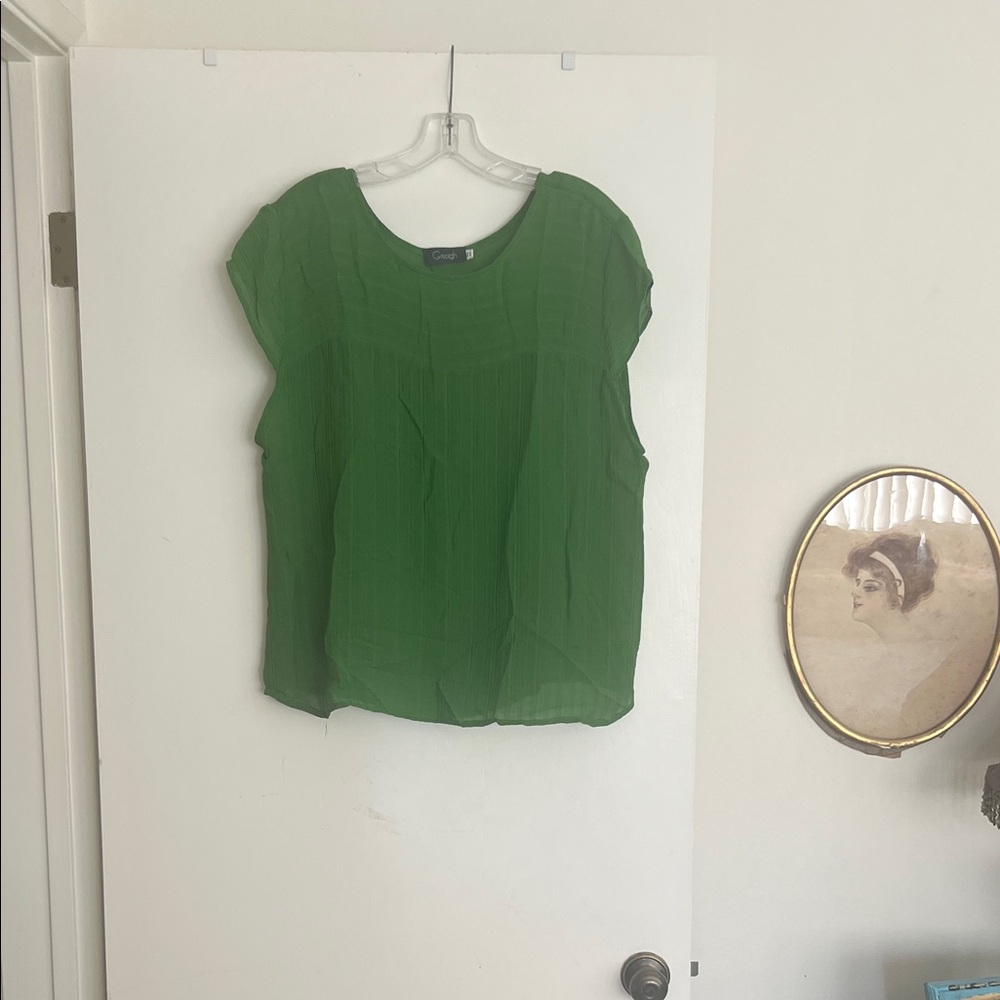 Chic Green Blouse for Women